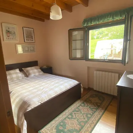 Casa Luisa Biedes, Pilona Villa Infiesto Buitenkant foto