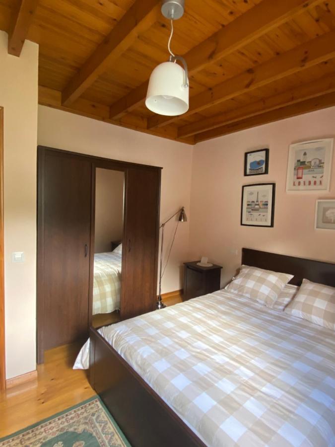 Casa Luisa Biedes, Pilona Chalet